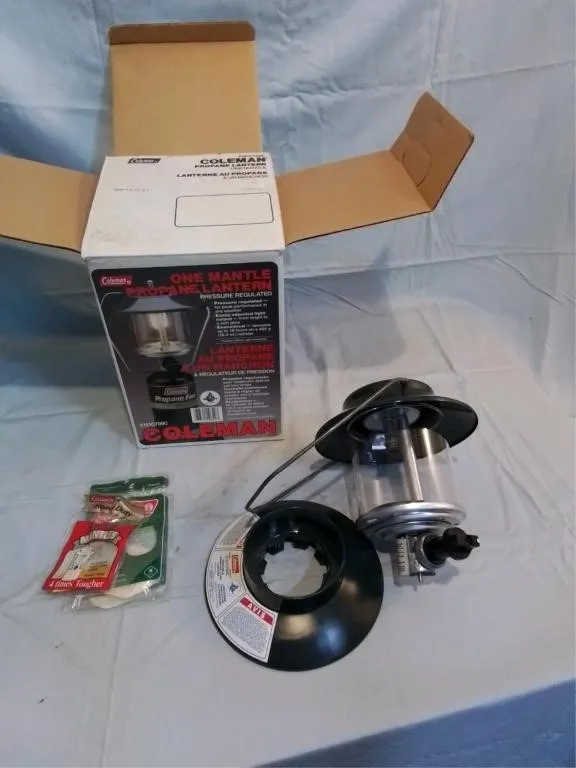 Coleman propane lantern - never used