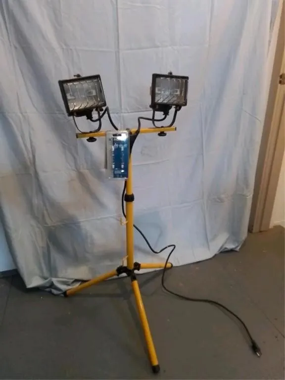 Halogen flood lights - 150 watt. x 2