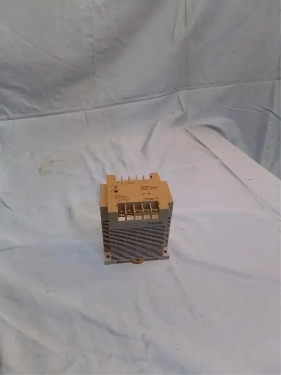 Omron power supply