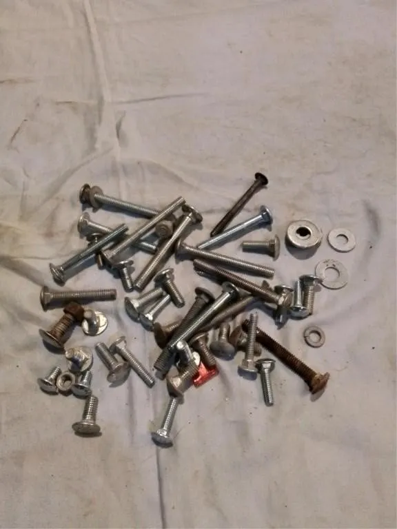 Carrige bolts