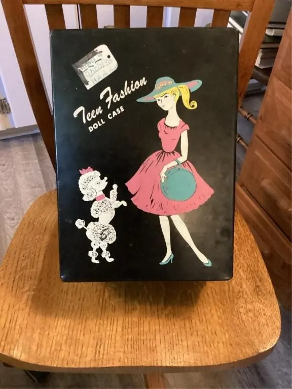 Vintage Barbie Doll carry case with clothes & one