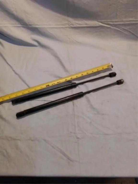 2 used gas struts, 40 lbs