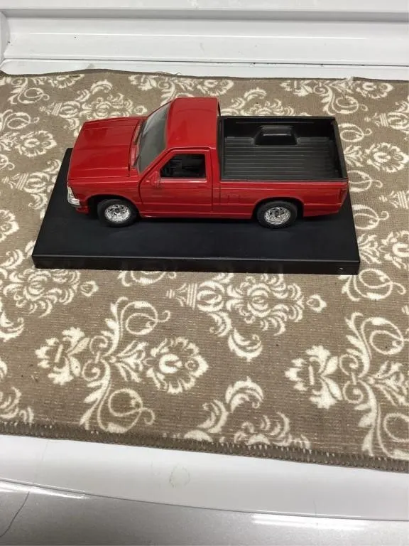 Model Chev Truck