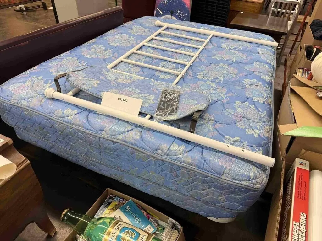 Queen size electric bed