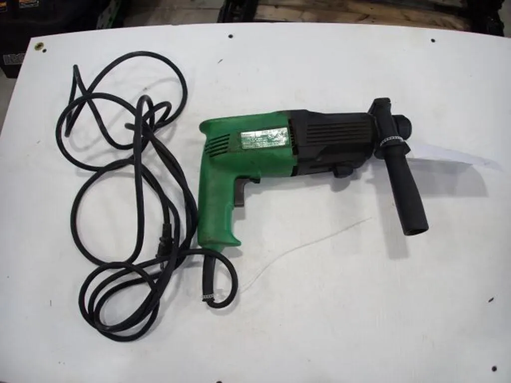 Hitachi DH24PB 15/16 In. Corded Rotary Hammer