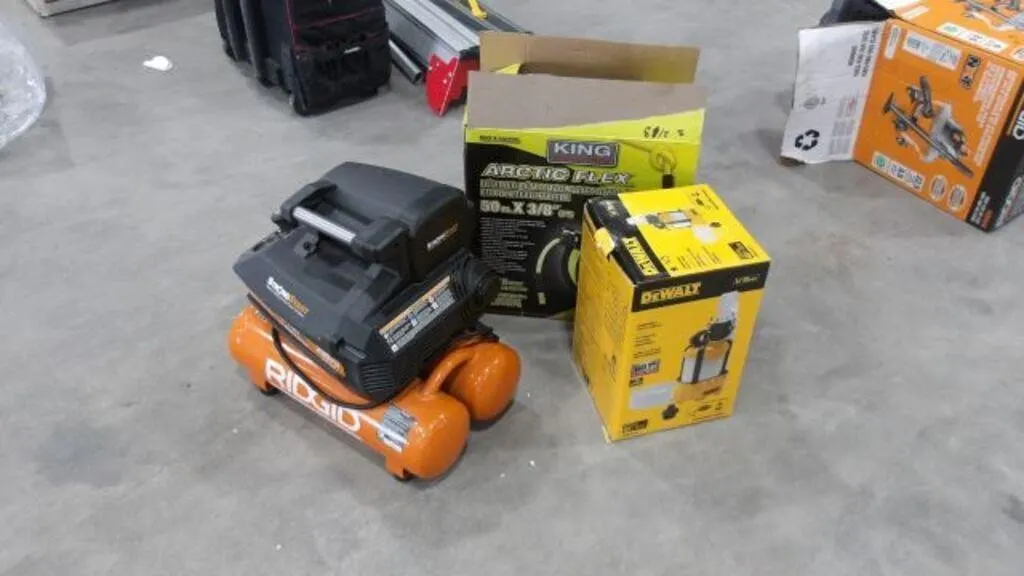 Ridgid 4.5 Gallon Air Compressor