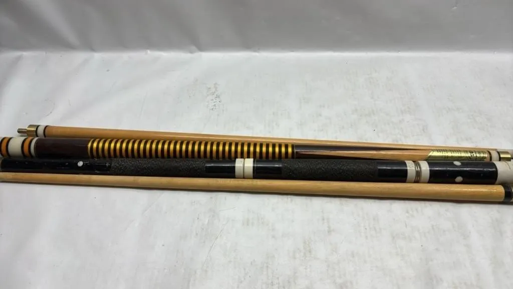 Vintage 2 piece Pool Cue lot brass jointed