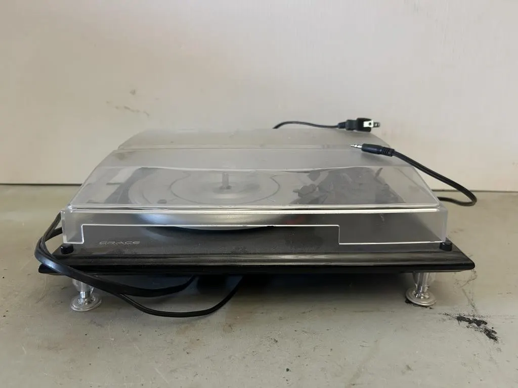 Grace Digital Audio Turntable