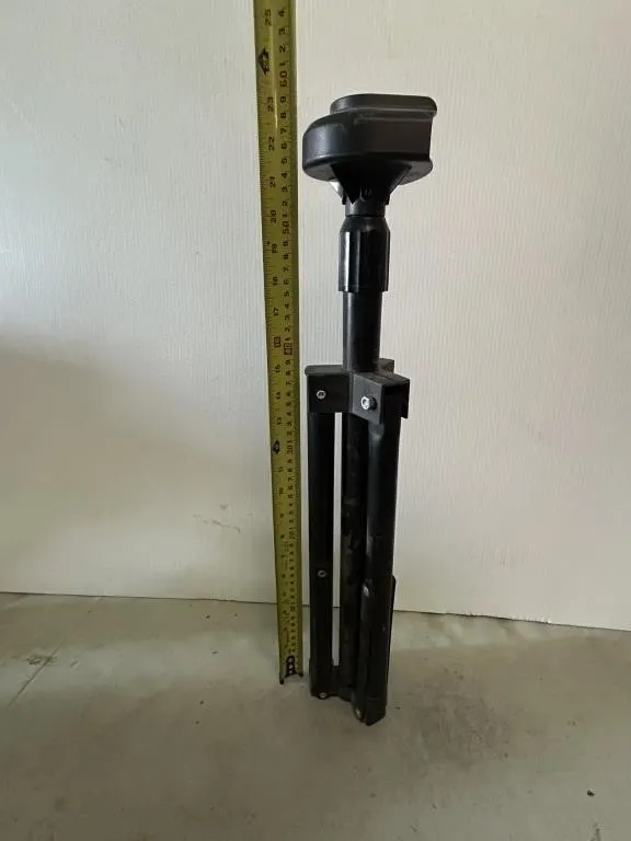 Adjustable Folding Tripod Stand