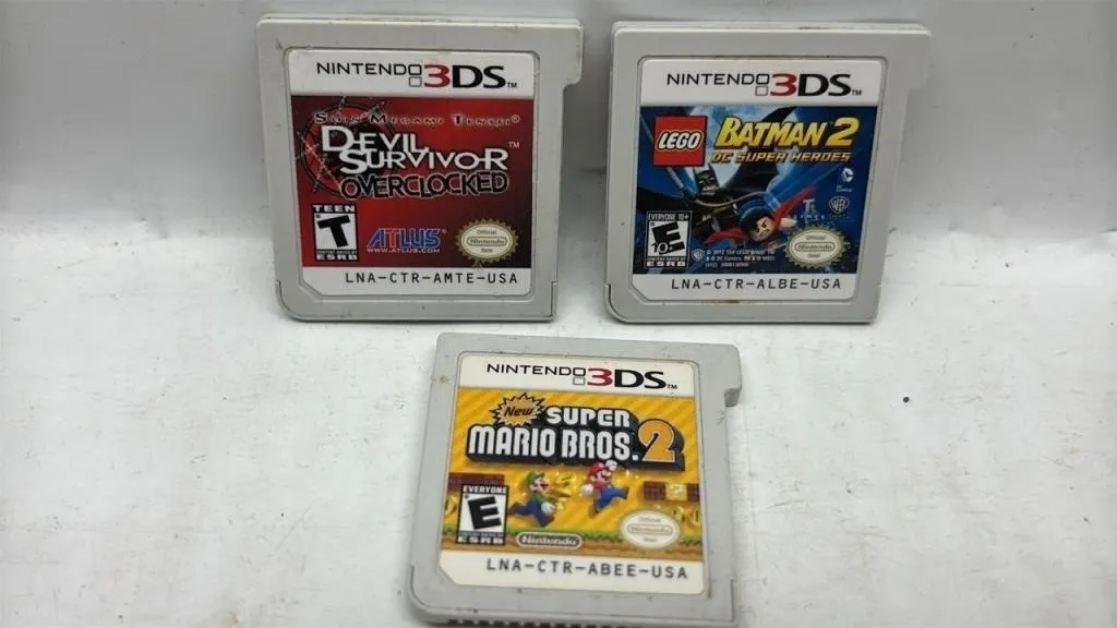 Nintendo 3DS Game lot Devil survivor Super mario