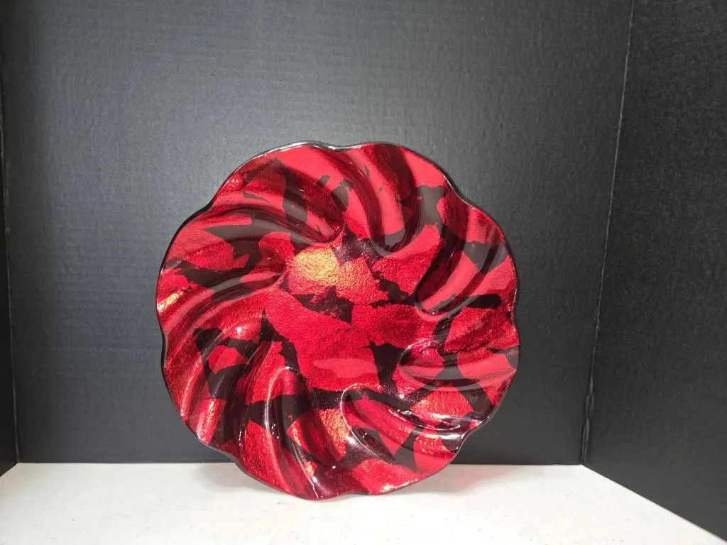 12.5" Striking Red and Black Abstract Art Glass