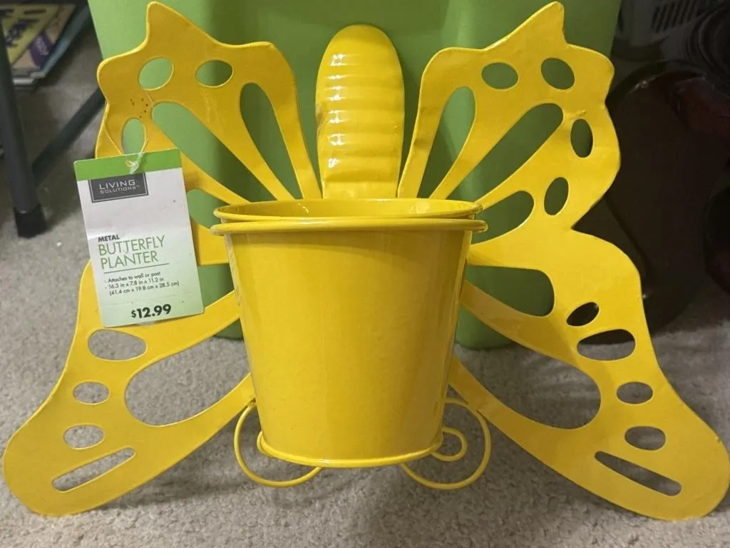 NWT Living Solutions Metal Butterfly Planter