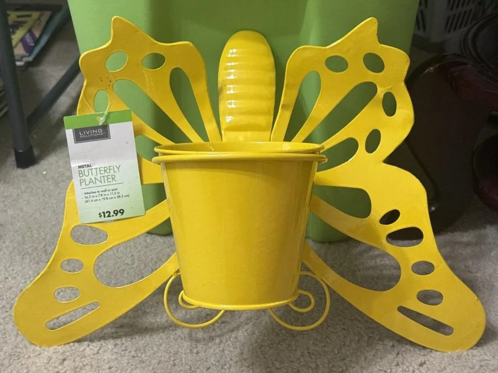 NWT Living Solutions Metal Butterfly Planter
