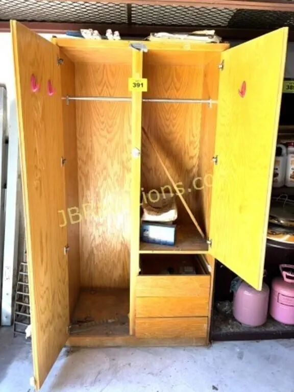 WARDROBE STORAGE CABINET