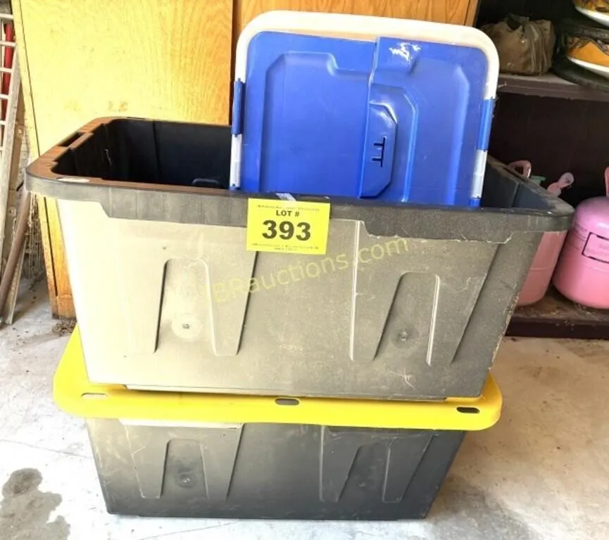 PLASTIC TUBS