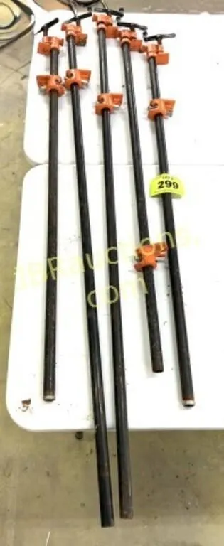 5 FURNITURE CLAMPS
