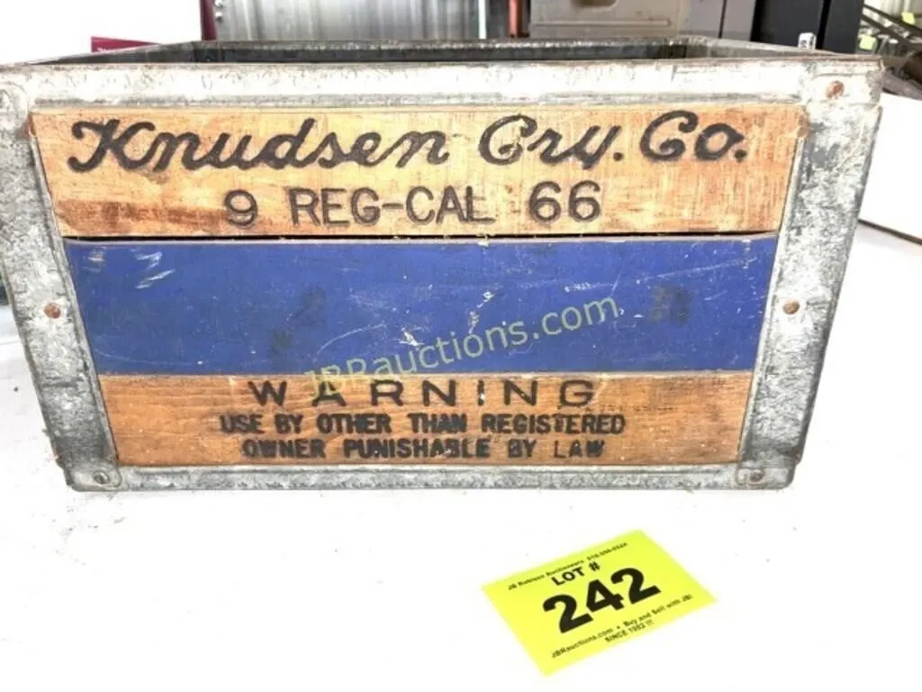 KNUDSON GRCY CO WOOD AND METAL BOX