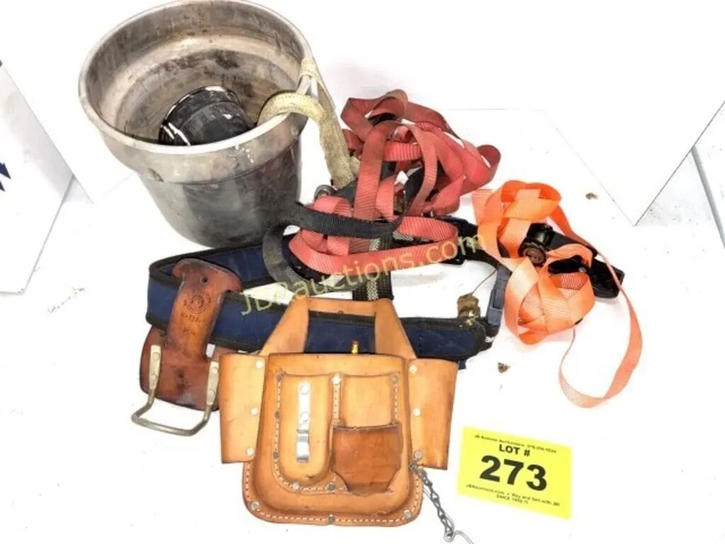 TOOL BELT AND RATCHET STRAPS