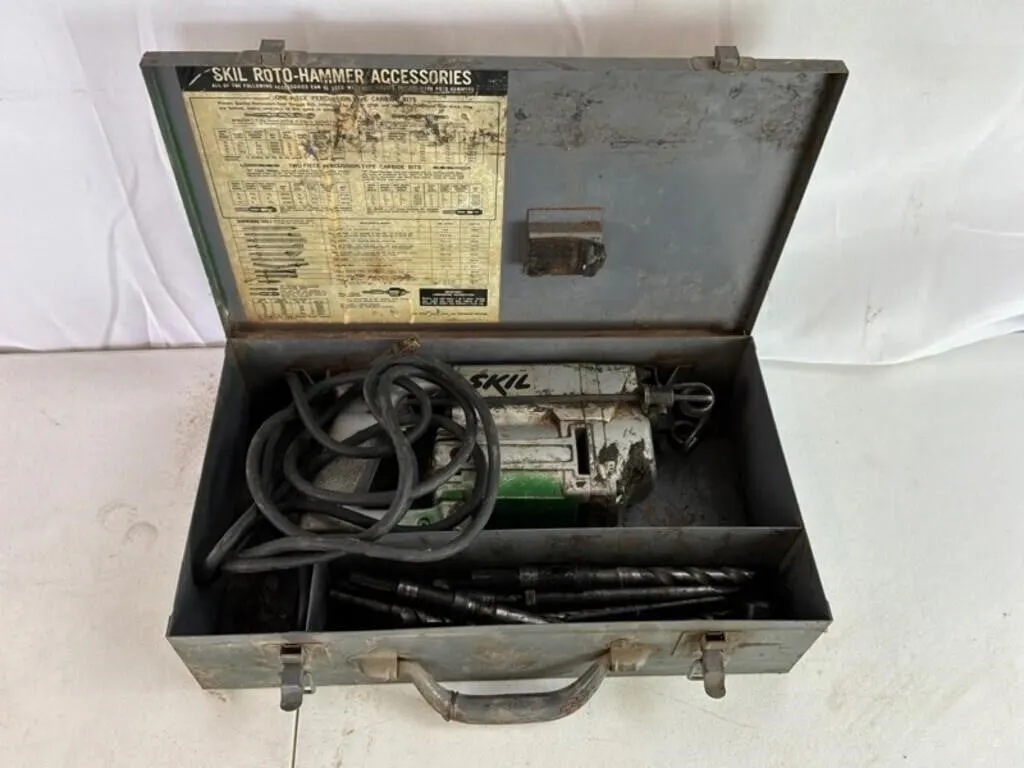 Vintage SKIL 706 Roto-Hammer & Case