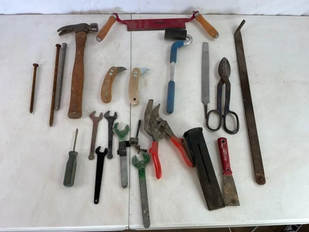Vintage Hand Tool Assortment (Lot of 20)