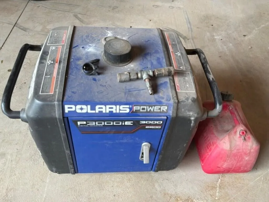 Polaris P3000iE 3000W Inverter Generator