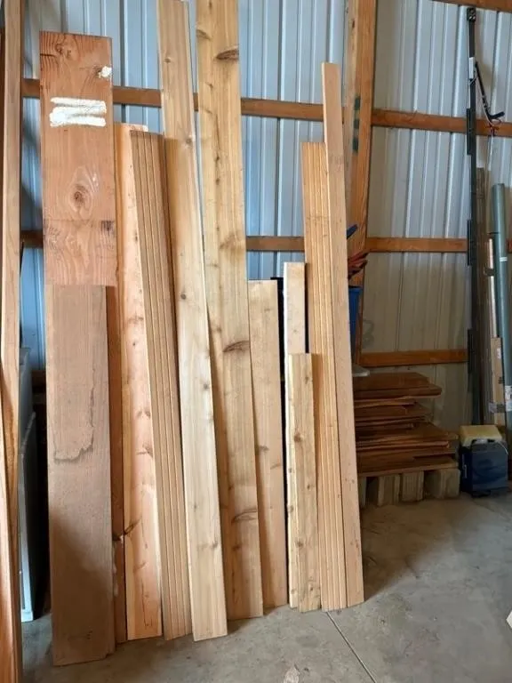 Mixed Wood Boards & Paneling