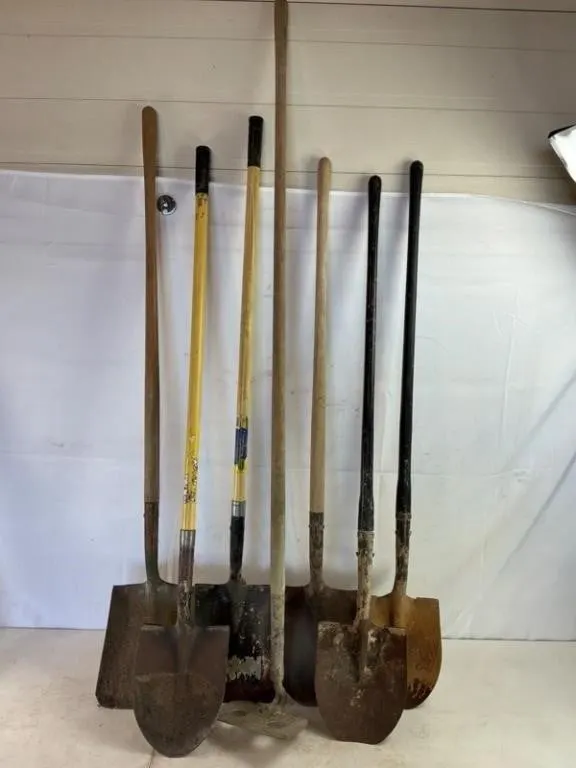 Vintage Garden Shovel & Spade Assortment 7pc
