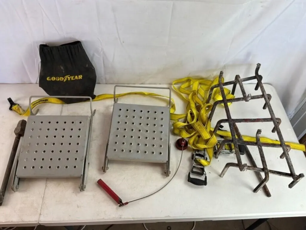Mixed Vehicle Recovery Equipment (Lot of 7)