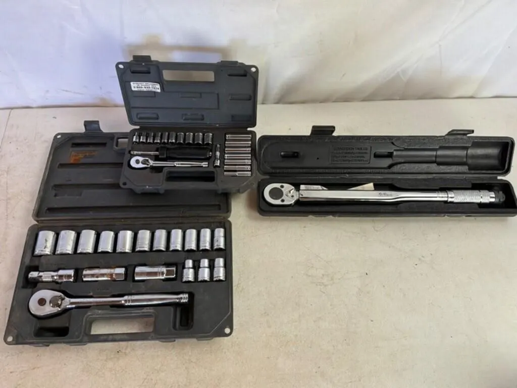 Socket Sets & Torque Wrench 3pc Set