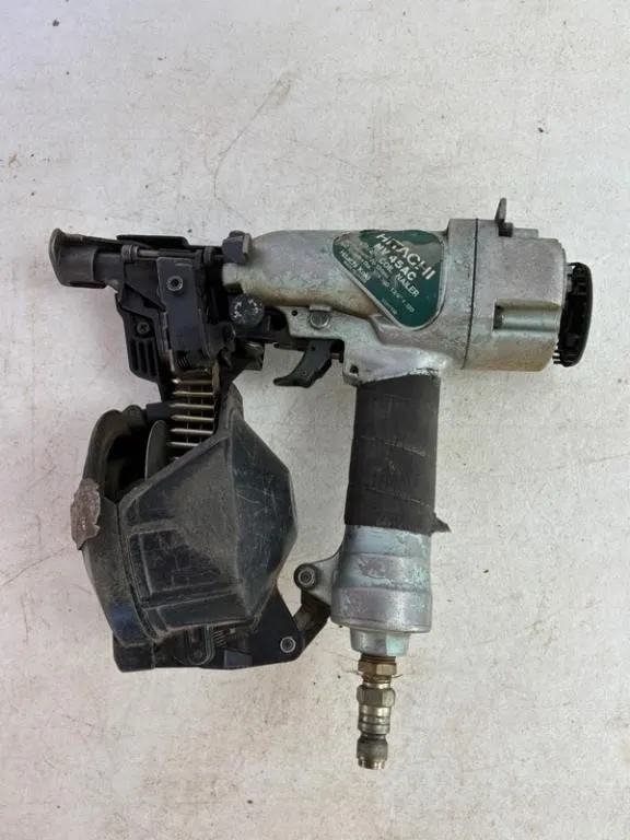 Hitachi NV50AC2 Coil Nailer