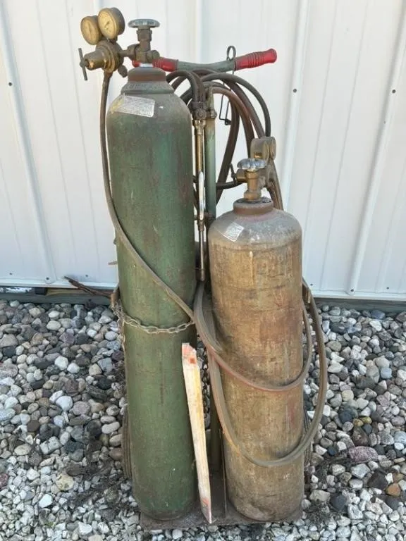 Oxyacetylene Welding Cart w/ 2 Cylinders