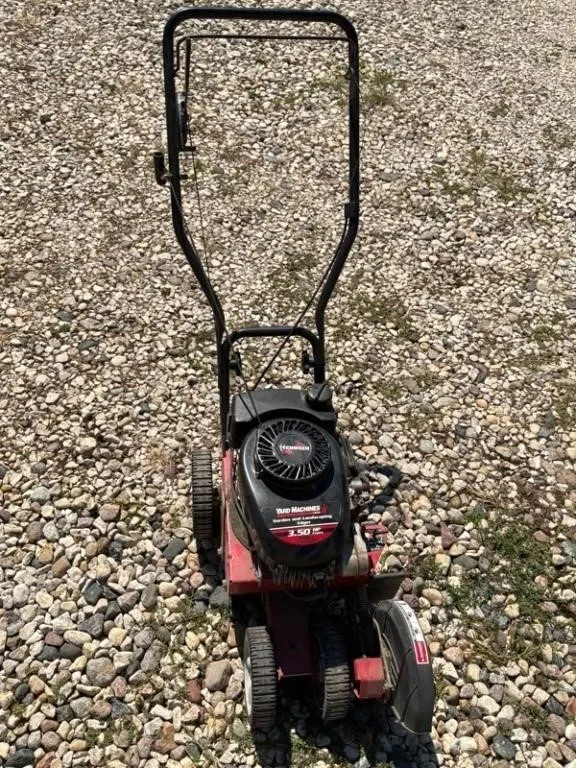 Yard Machines 3.50 HP 148cc Lawn Edger