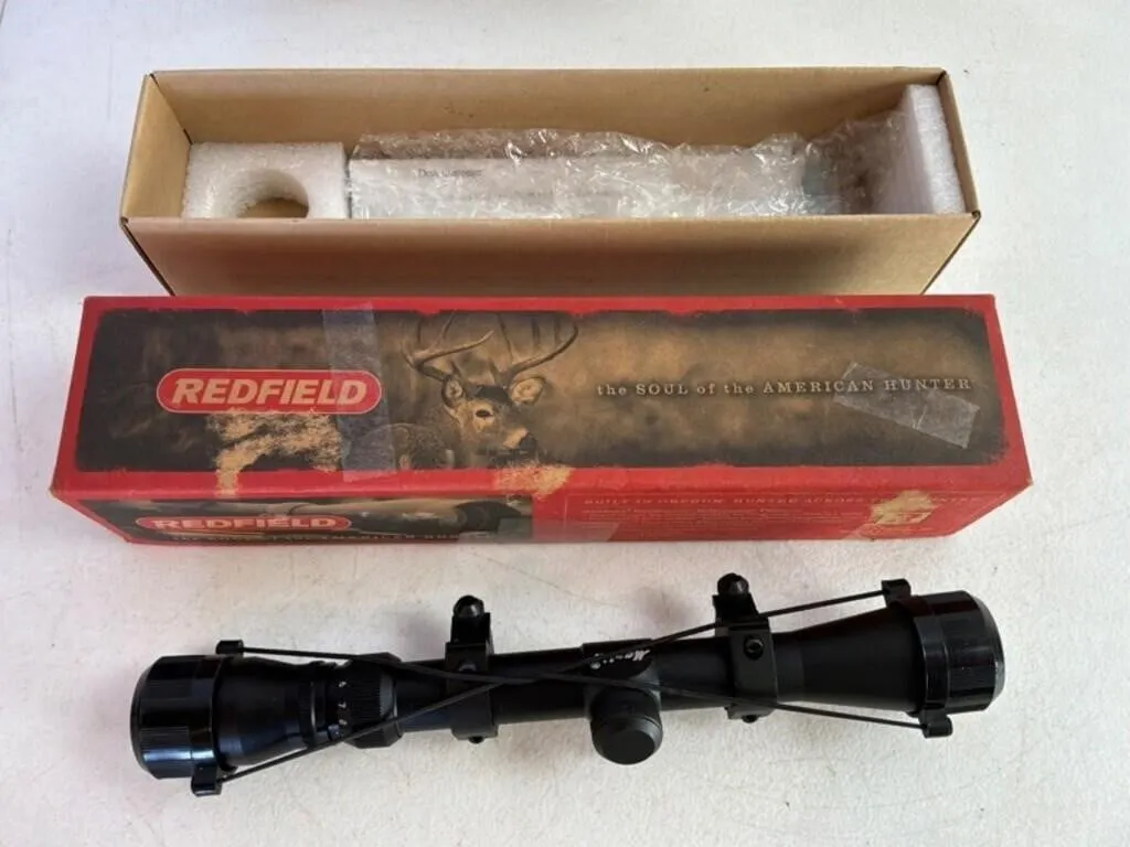 Redfield Revolution Riflescope w/ Mounts