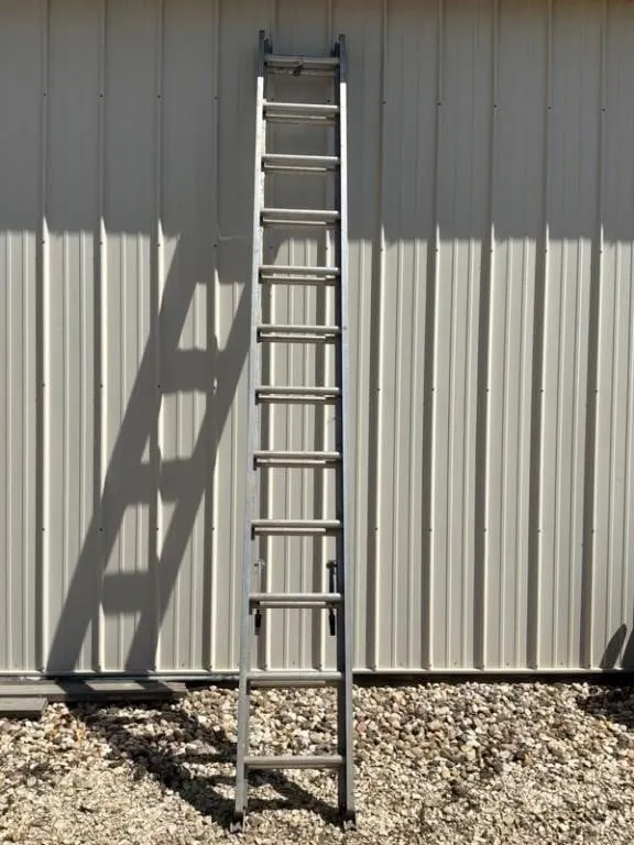 Aluminum Two-Section Extension Ladder