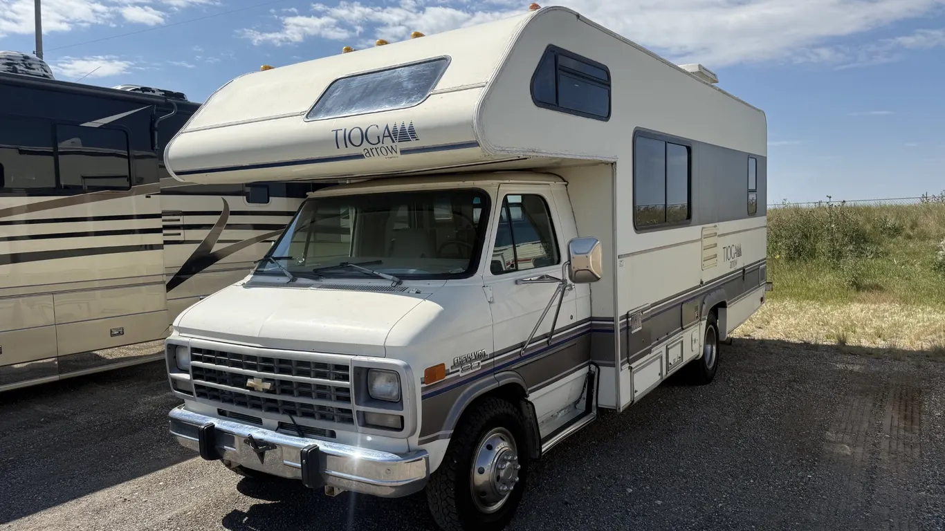 1993 Chevrolet Tioga G30 Class C V8 132528 KM