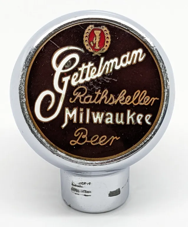 BALL TAP KNOB HANDLE GETTELMAN RATHSKELLER BEER MILWUKEE WISCONSIN (ROBBINS)