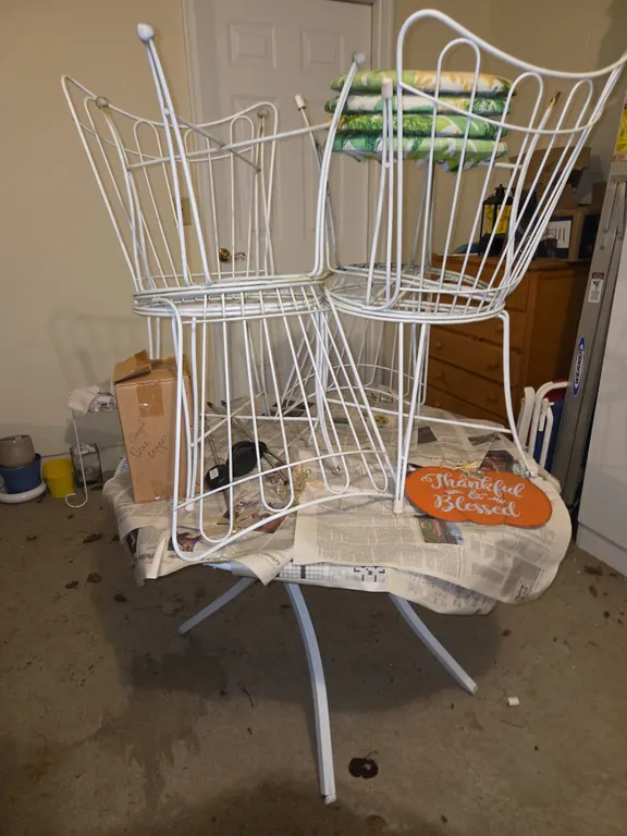 Outdoor table and chairs