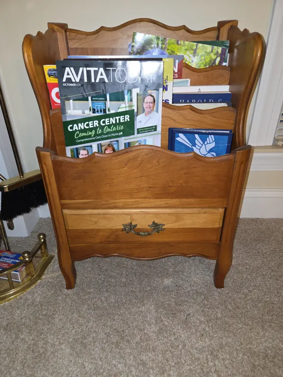 Magazine rack holder