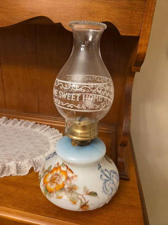Home sweet home oil lamp