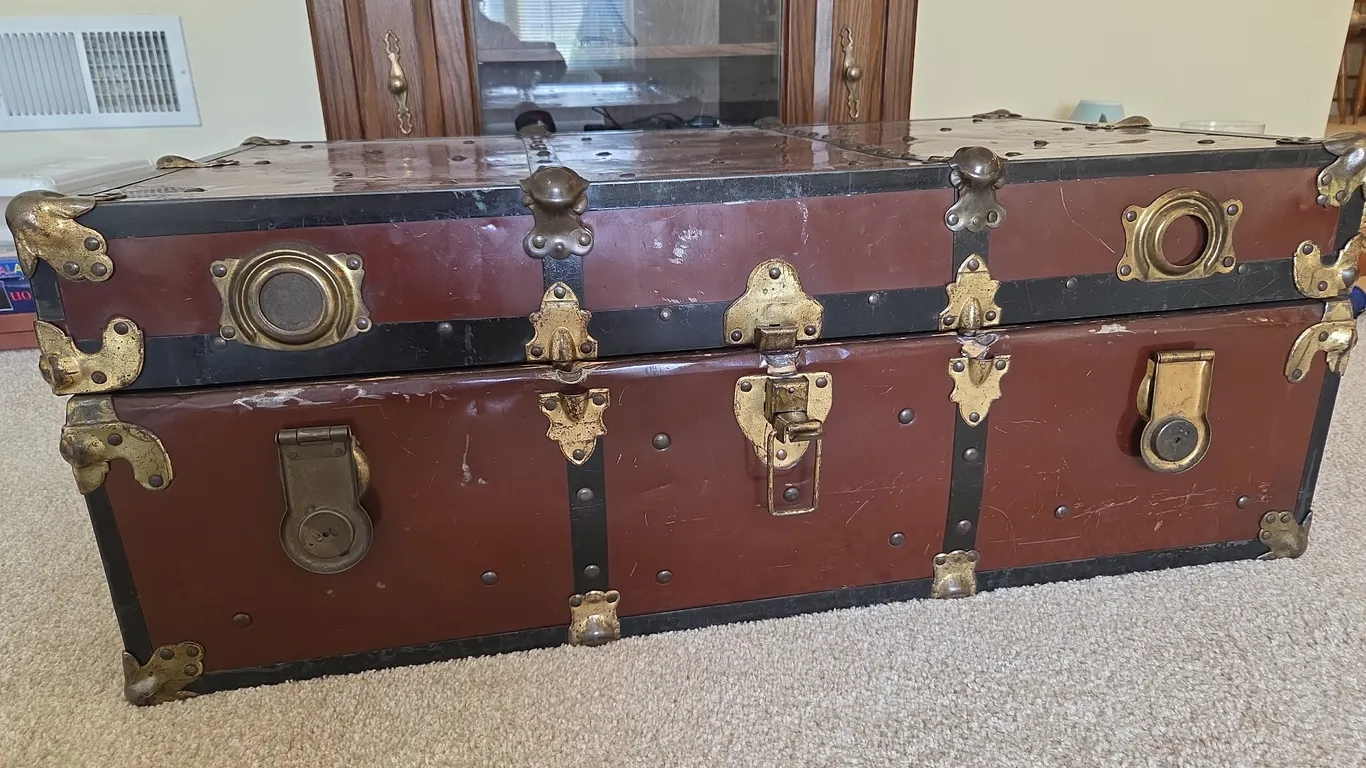 Vintage trunk