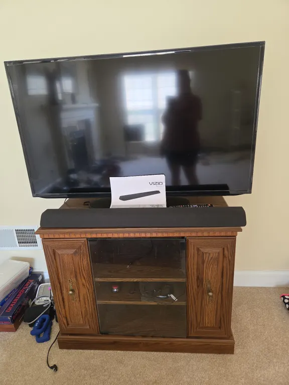 TV sound bar wouldn't stand I must go