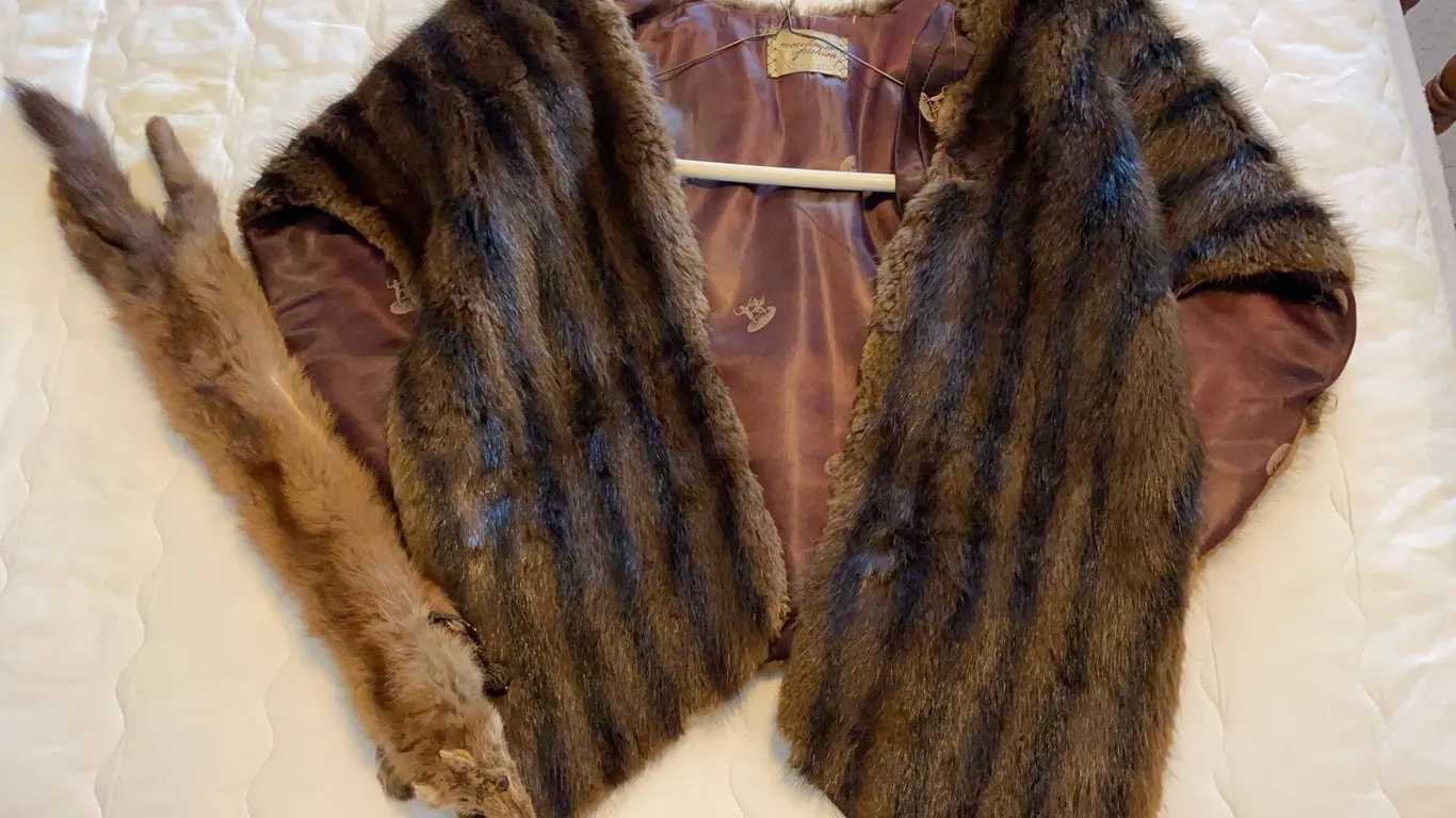 Woman’s fur Shaw