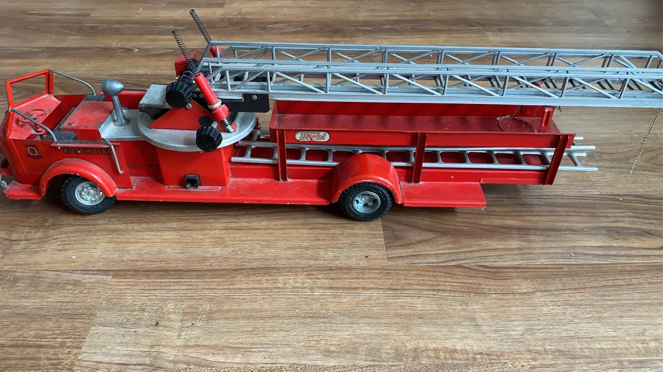 Vintage Rossmoyne Toy Ladder Fire Truck