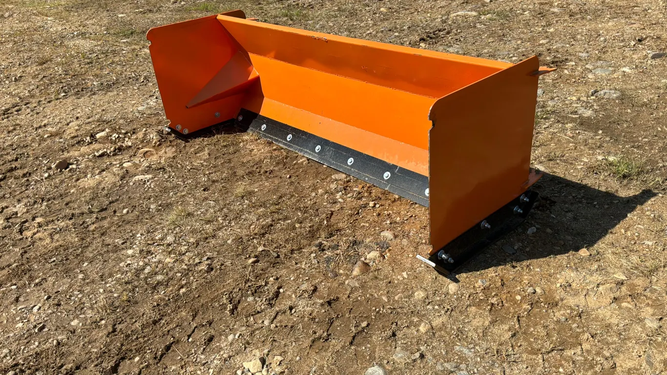 UNUSED KC 96 INCH SNOW PUSHER
