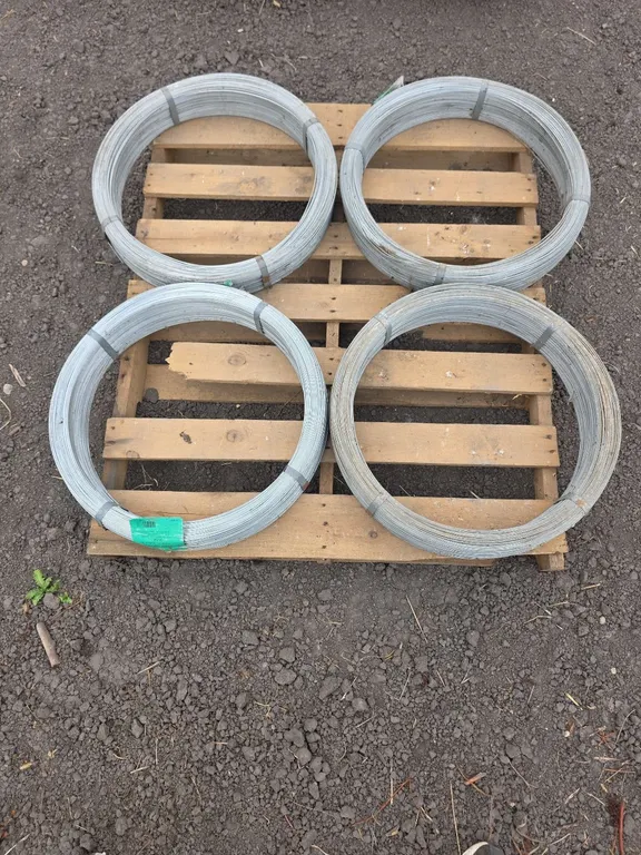 High tensile fence wire