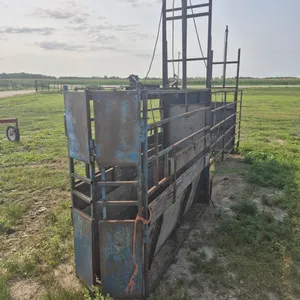 16 Ft long roping  chute