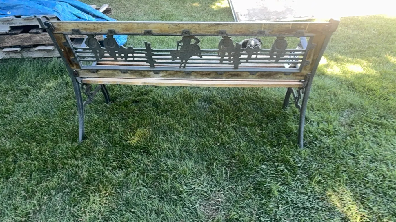 WESTERN THEMED GARDEN BENCH