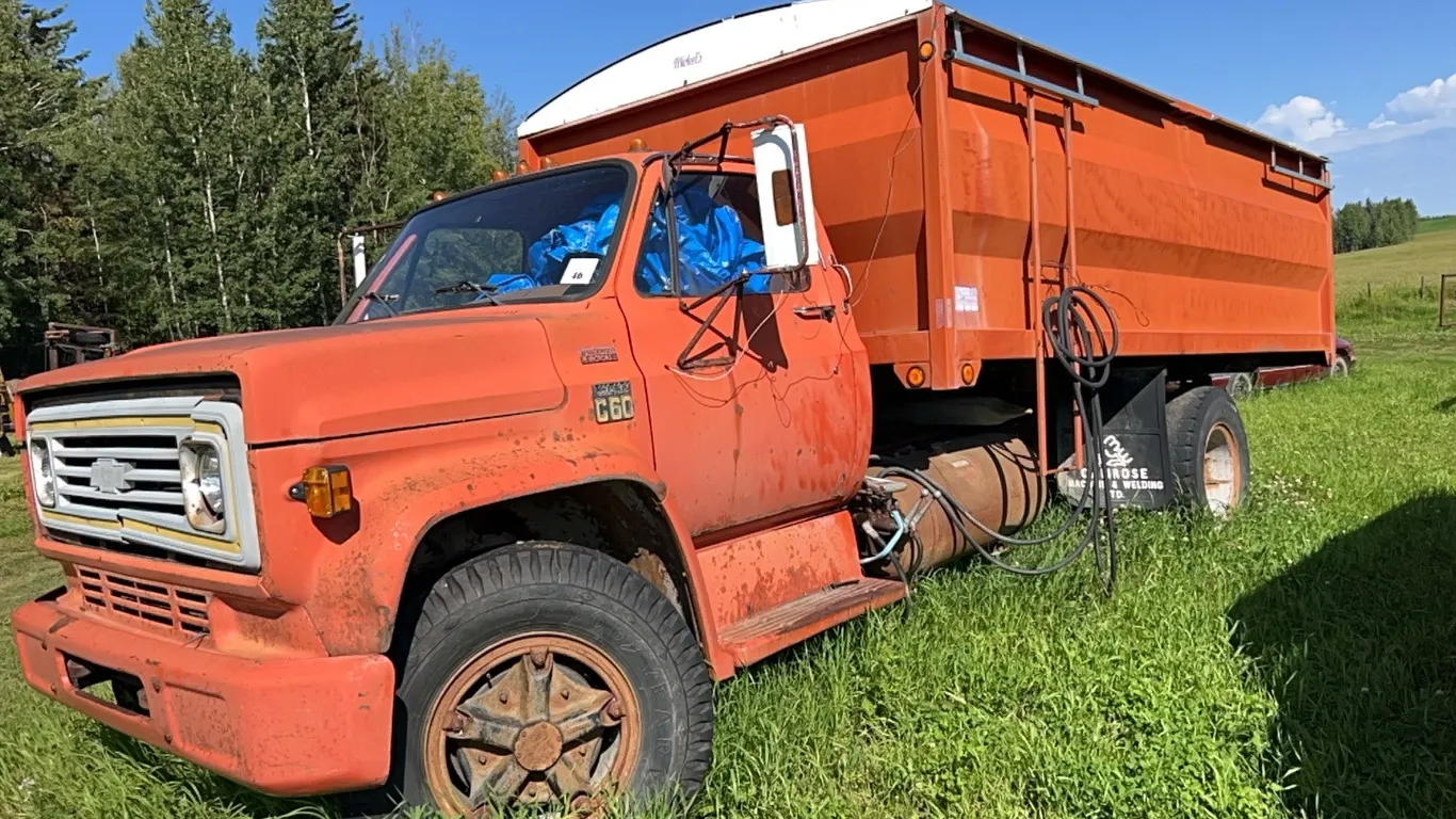 CHEV C60 S/A GRAIN TRUCK - NOT RUNNING - s/n CCE625V154008