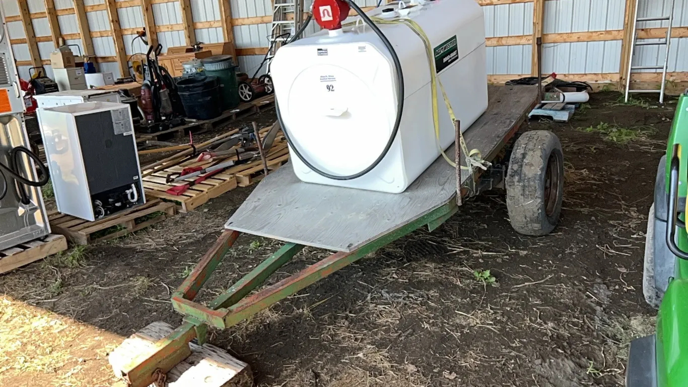 NEXT TO NEW 655 LTR WESTEEL ROAD-VAULT FUEL TANK ON S/A TRAILER - s/n 01032