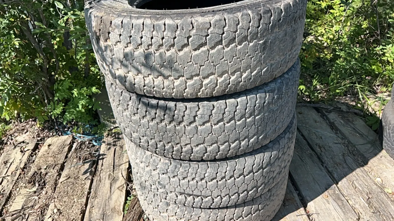 4 - LT 275/70R17" TIRES